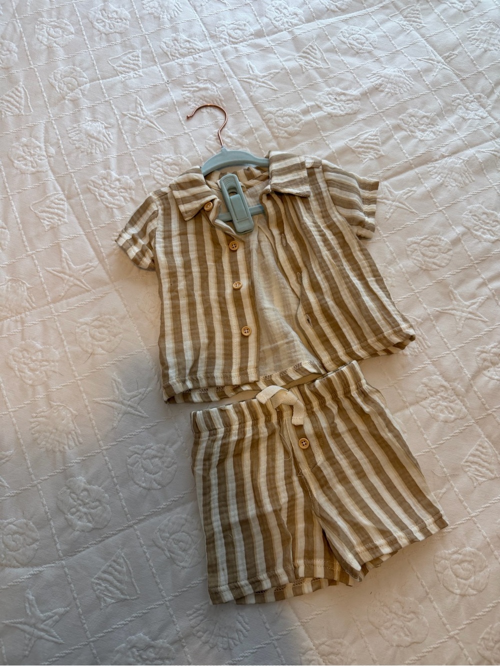 SNUG SET 3-6MONTH - Picture 10 of 10